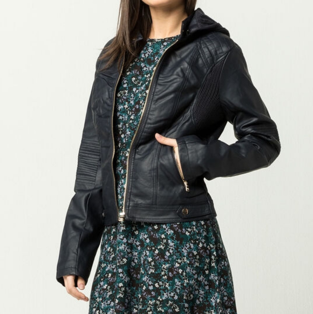 Ci sono leather jacket including fur